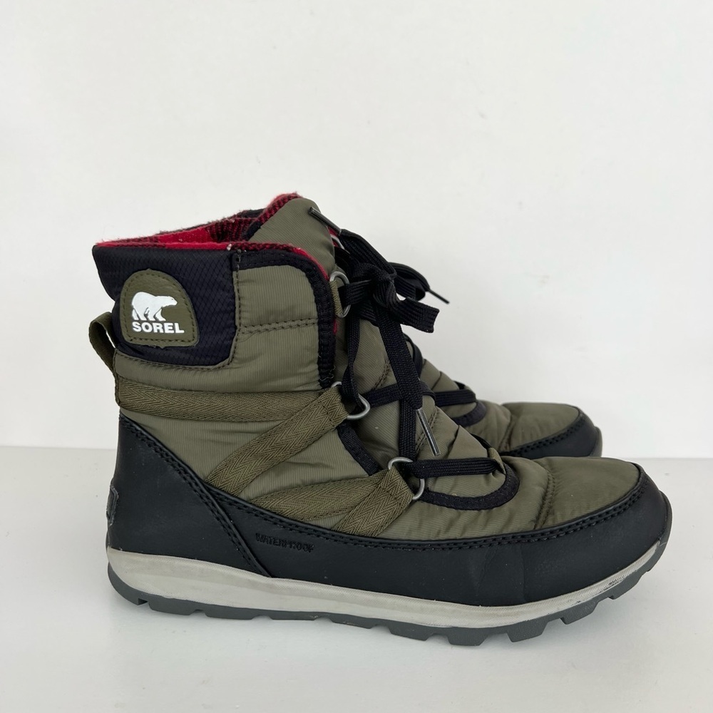 Sorel Whitney II Short Lace Boot in Stone Green/Black, size 8